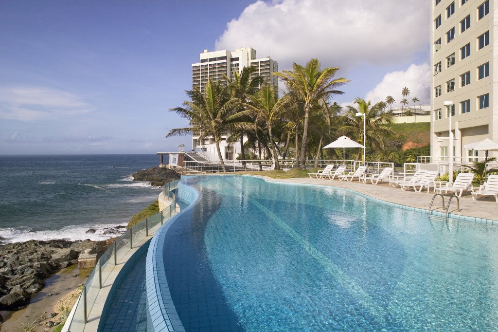 Piscina do Mercure Salvador Rio Vermeho Piscina do Mercure Salvador Rio Vermeho
