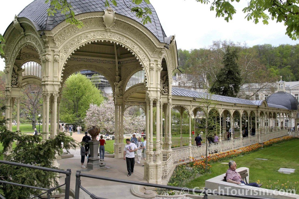 A colunata de Karlovy Vary A colunata de Karlovy Vary