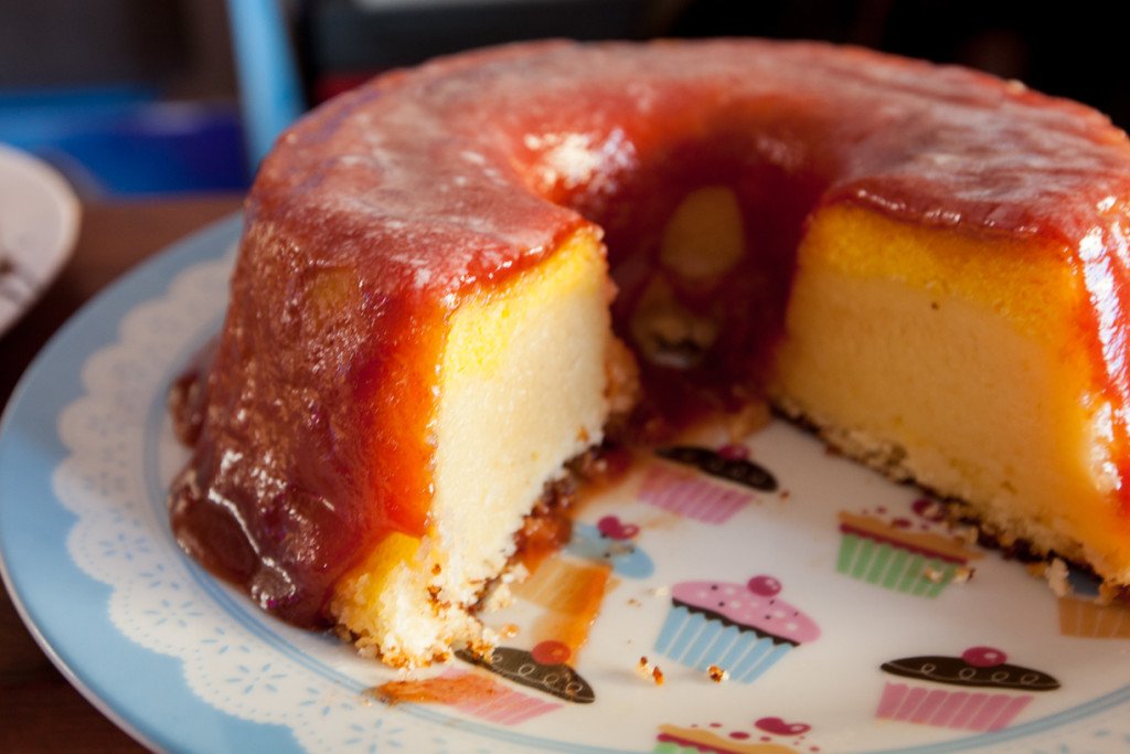 Bolo de fubá com goiabada do Cfé com Mistura Bolo de fubá com goiabada do Cfé com Mistura