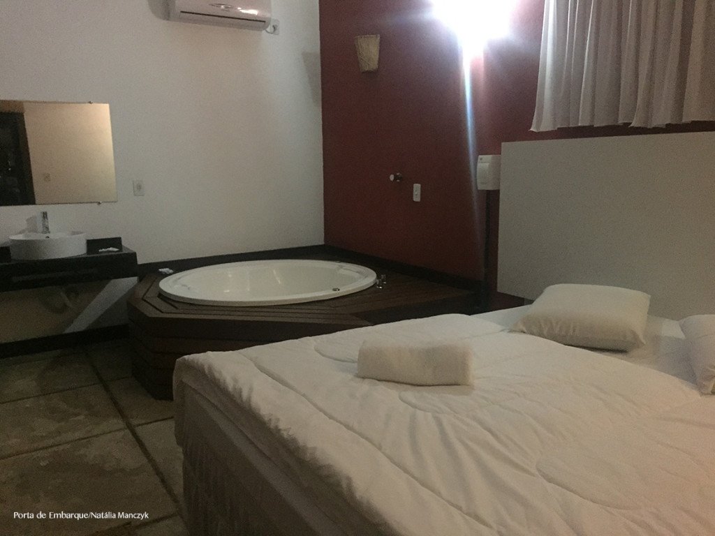 Quarto na Pousada Pé na Areia, em Penha Quarto na Pousada Pé na Areia, em Penha