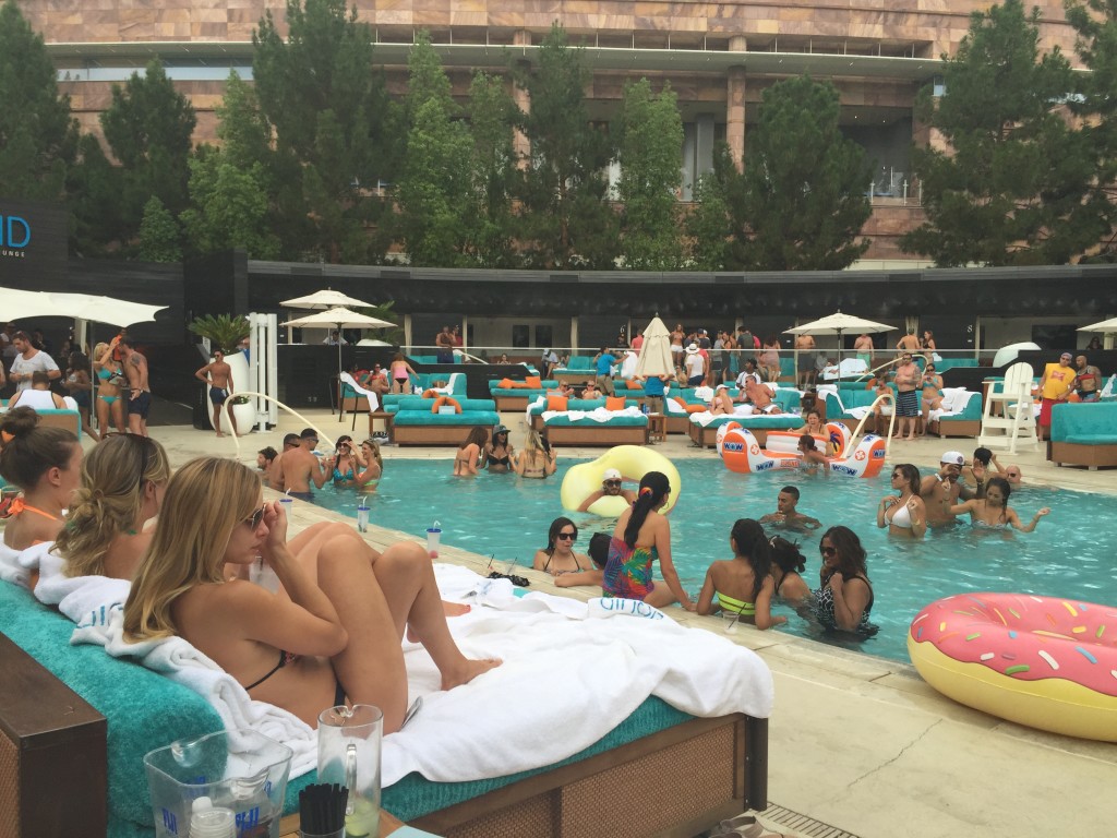 Pool party Liquid_hotel Aria Las Vegas_Caesars_21 Pool party Liquid_hotel Aria Las Vegas_Caesars_21