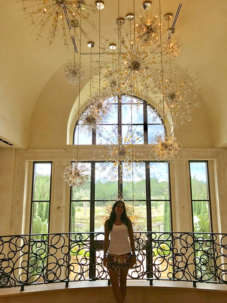 Como é ficar no hotel Four Seasons Orlando Lobby menor 1 768x1024 - Como é ficar no hotel Four Seasons Orlando