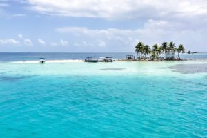 Conheça Belize: o Caribe só para você! Belize Silk Caye3 e1509314949378 300x200 - Conheça Belize: o Caribe só para você!